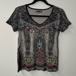 Y2K VANILLA SUGAR women's grey floral alt rhinestone graphic tee, S.